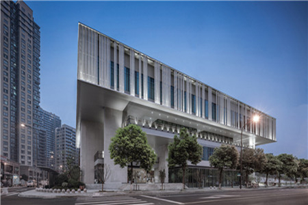 跨入建筑行业：选择深圳监理公司招商加盟的五大理由